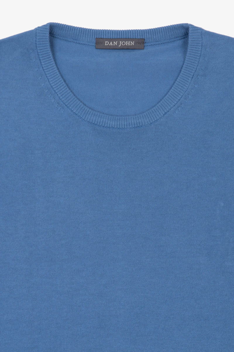 T-shirt in maglia celeste