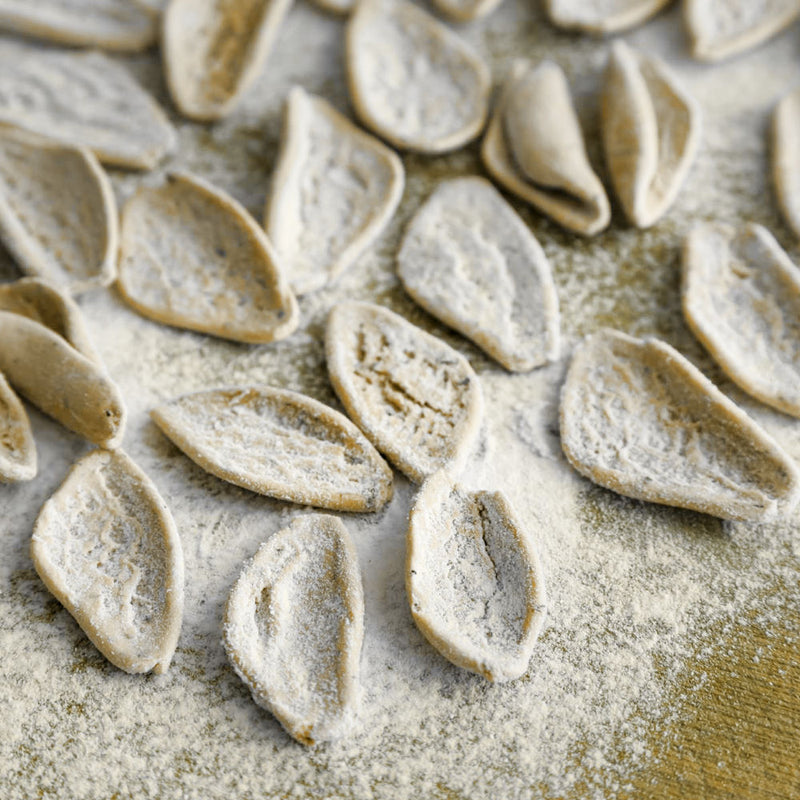 15 Pacchi di Pasta Secca Artigianale Biologica di Matera - Foglie di Grano Italiano al 100% - 7,5 Kg