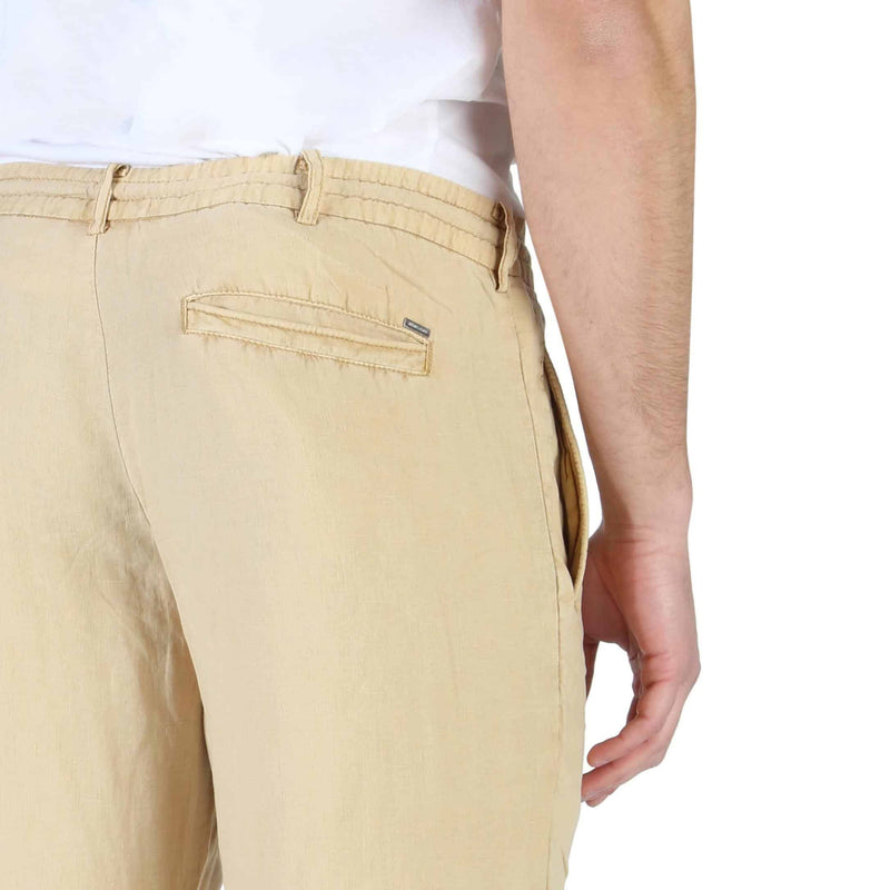 Pantaloni Casual da Uomo Armani Jeans Beige Sabbia con Chiusura a Cerniera, Laccio in Vita e Passanti per Cintura