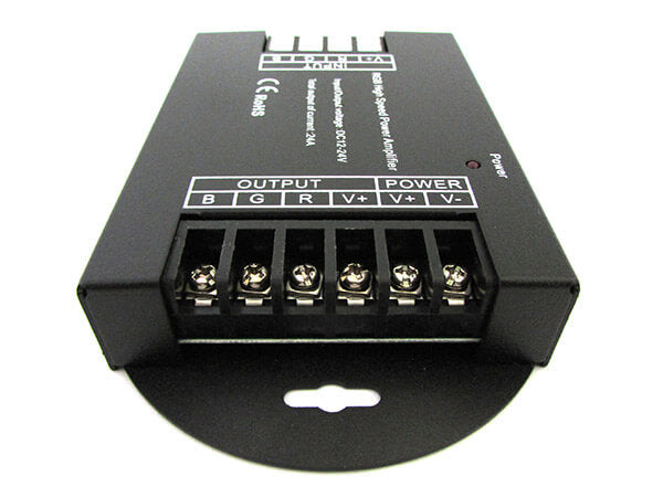 Amplificatore Segnale PWM Alta Velocita Per Striscia Led RGB e Mono Colore 12V 24V 3X8A AP100